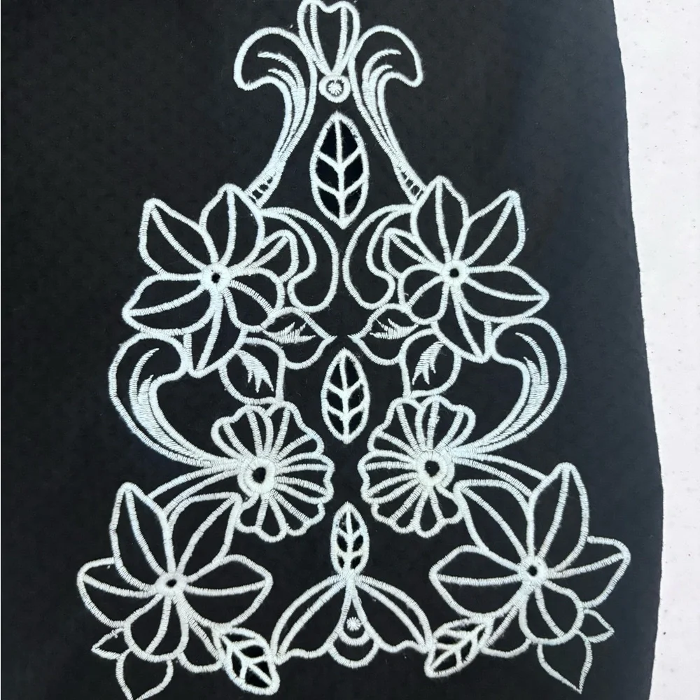 Draper James RSVP Black Embroidered Puff Sleeve Tie Waist Dress Size 1X - Picture 6 of 9